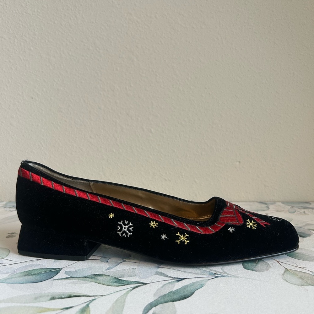 Vintage Nina Holiday Heels